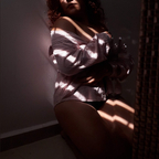 KinkyPeach avatar