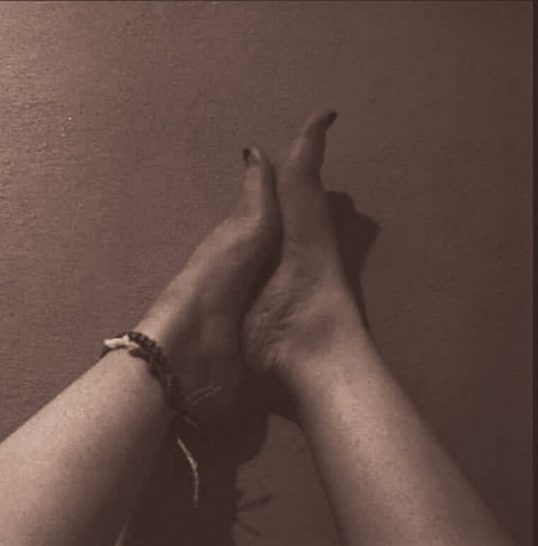 FetishFeetQueen cover image