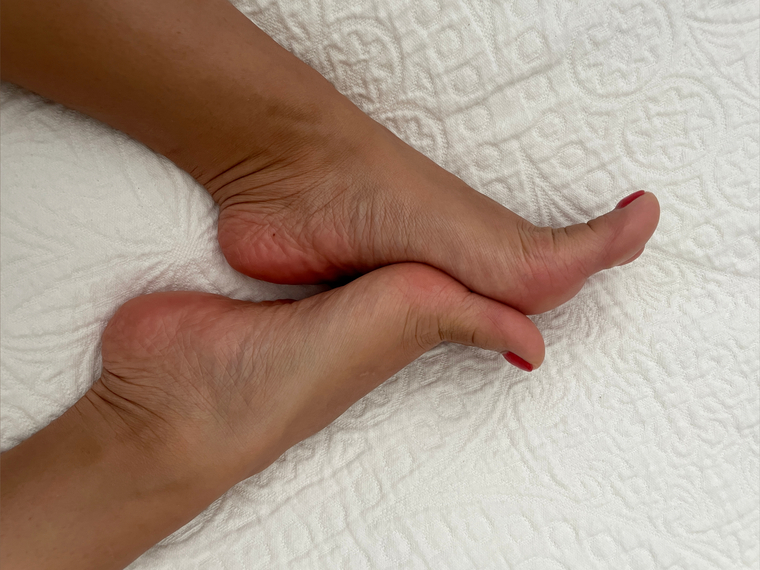 5iveFeetUnder cover image