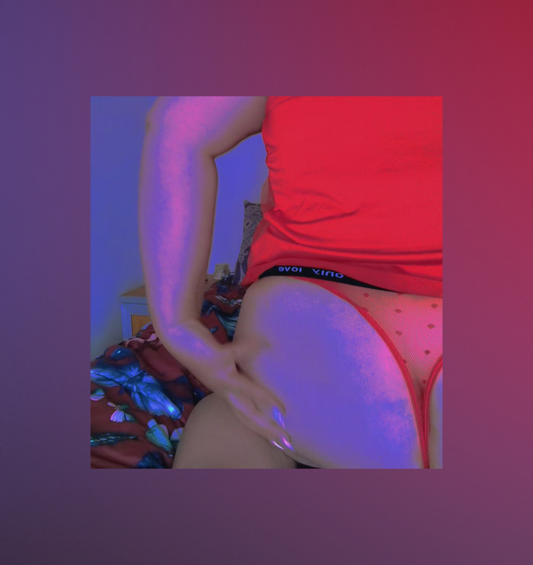 69Peachiexx cover image