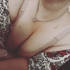 Busty mumma avatar