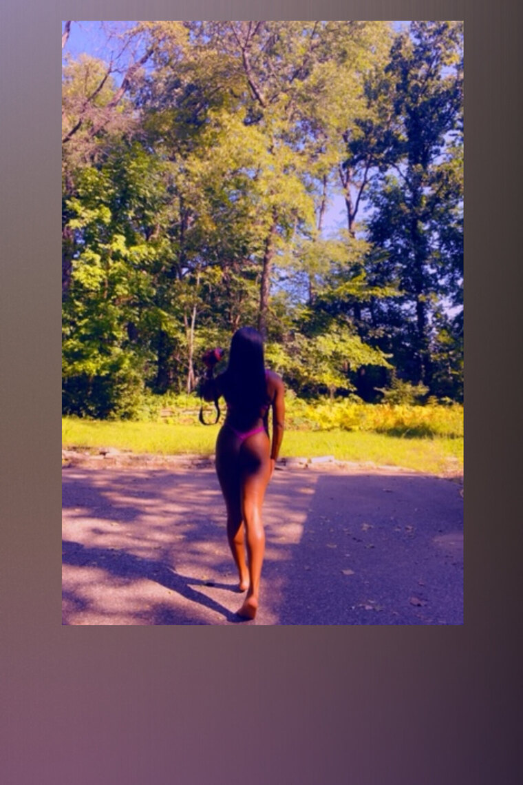 Aaniya Knox banner image