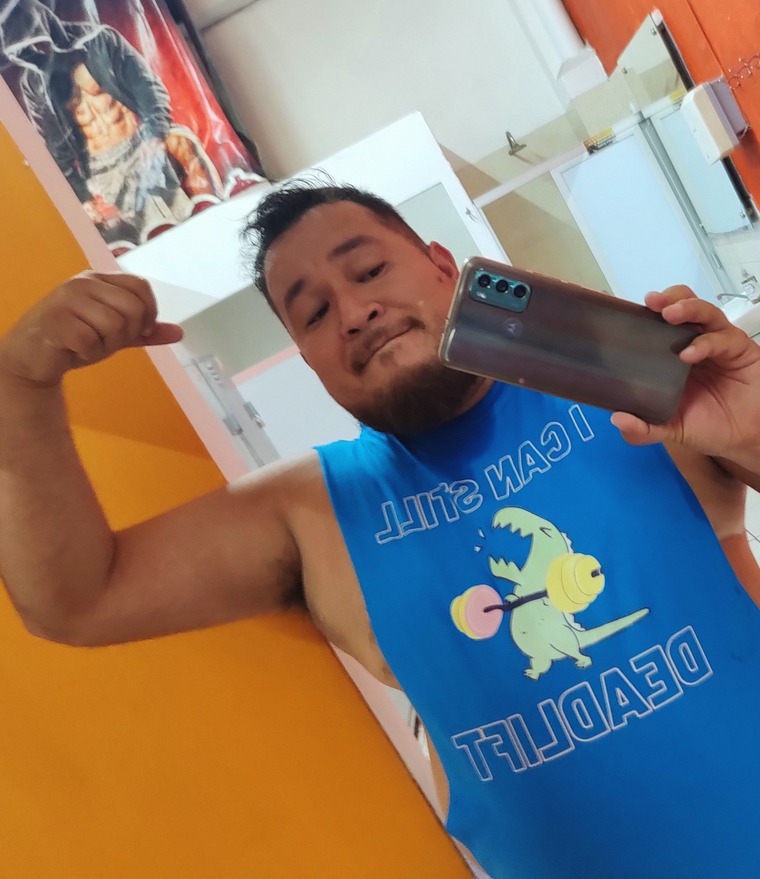 AarónOso cover image