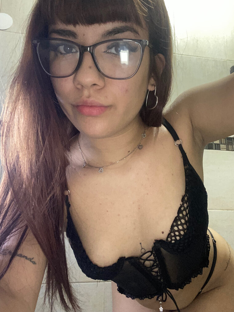 Latina hot🔥 cover image