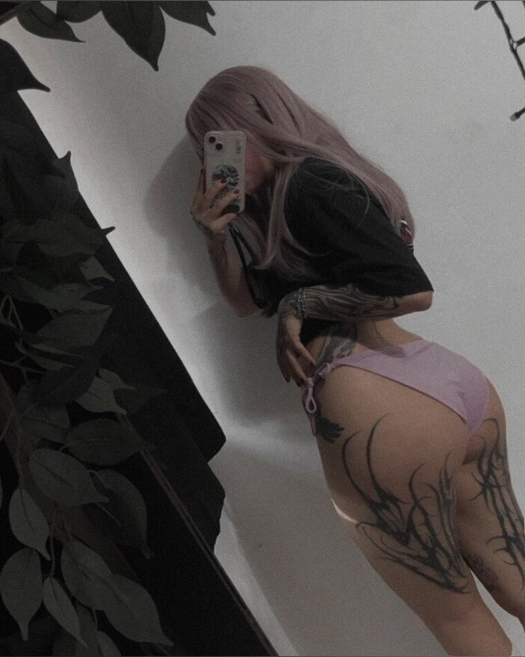 Abril Monntoya banner image