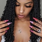 Nicole avatar