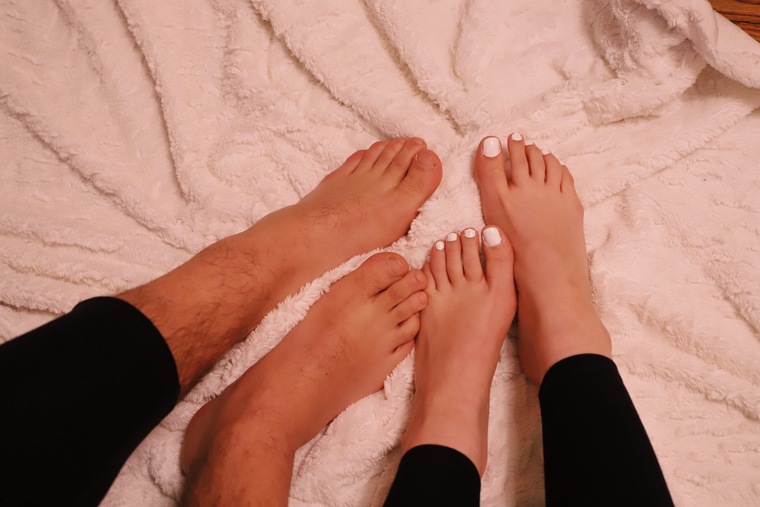 A Couple of Toes banner image