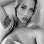 Adelina Monroe avatar