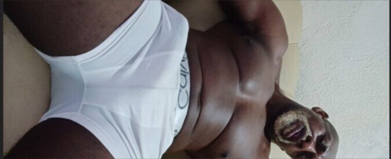 ADRIANO RIBEIRO GG cover image