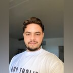 Adrian FTM hairy pussy boy🙇🏻♂️ avatar