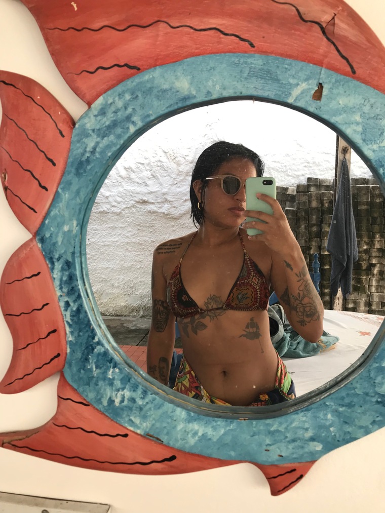 Adriely Ferreira cover image