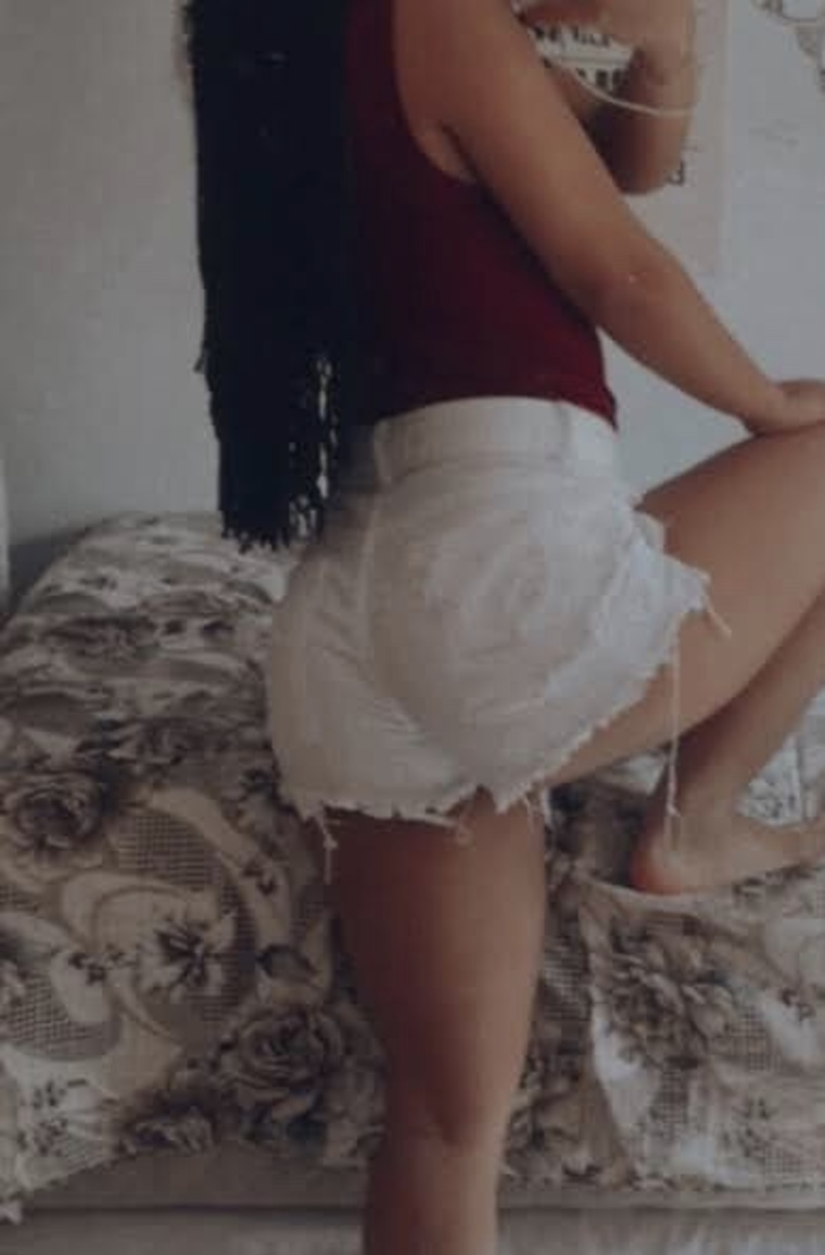Ágatha Alves cover image