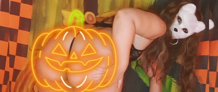 Agnes Bass 🎃 cover image