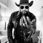 A guy and his boots avatar