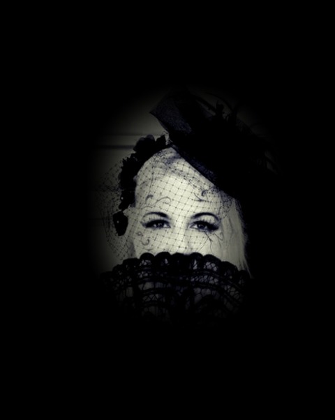 Desdemon@ cover image