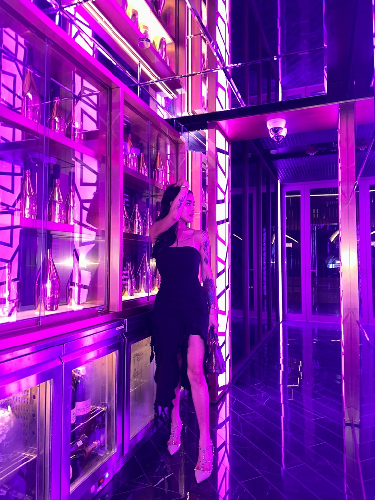 Bella cover image
