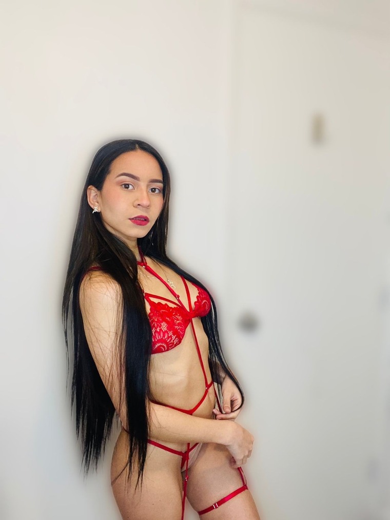 Adriana Salcedo ❤️‍🔥 cover image