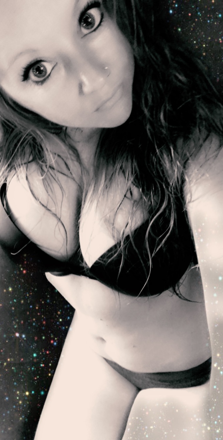 Alabamahotwife88 cover image