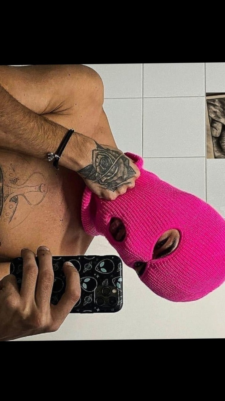 Alber👿😇 cover image