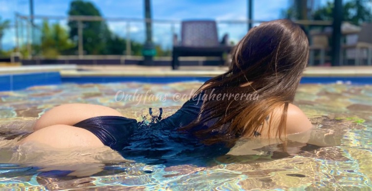 AlejaHerrera cover image