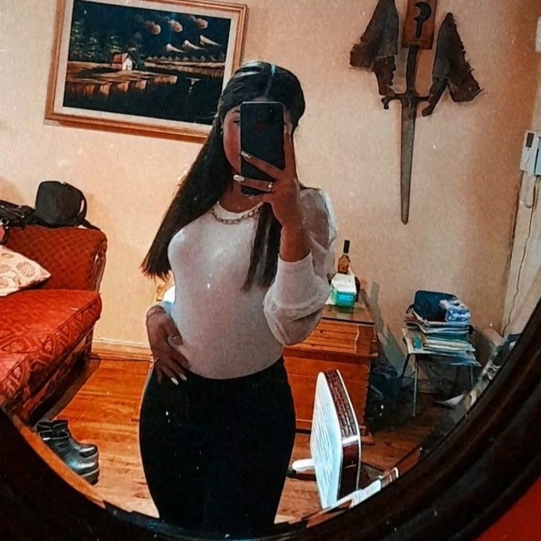 Alejandra brunette banner image