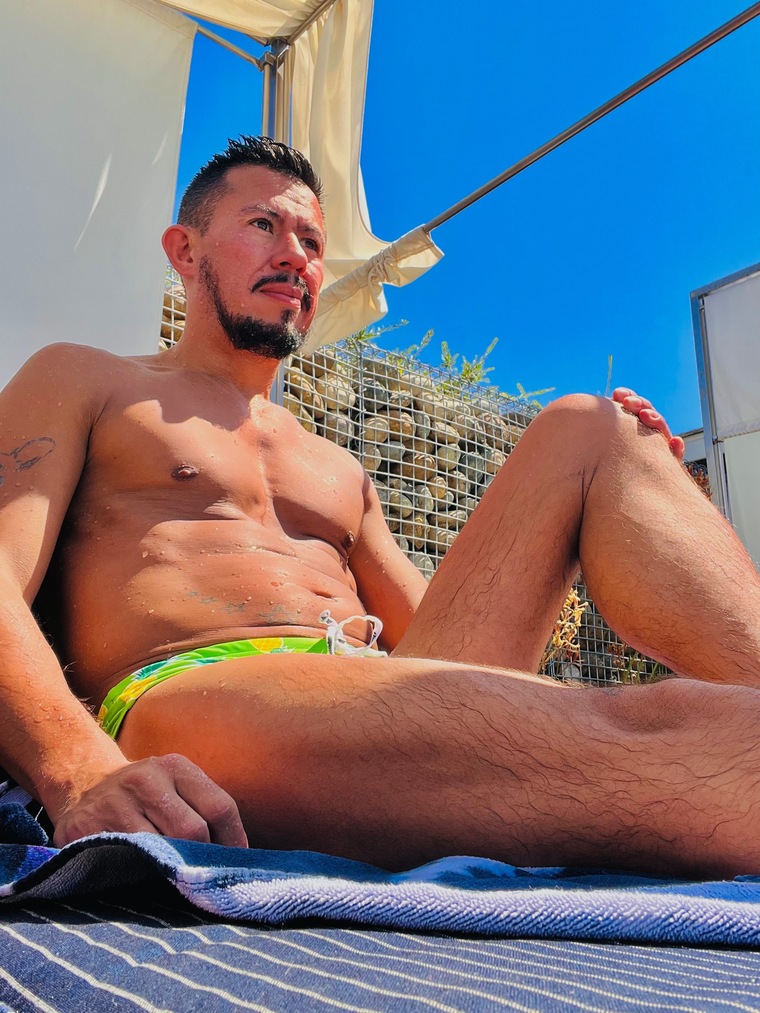 alejotravels banner image