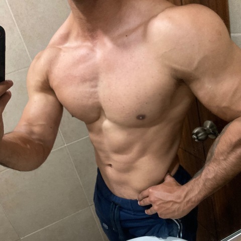 Alexander Gavilanez cover image