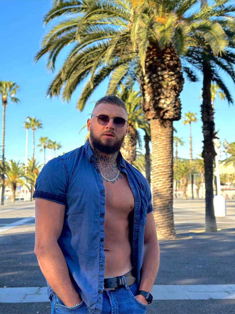 AlexMuz banner image