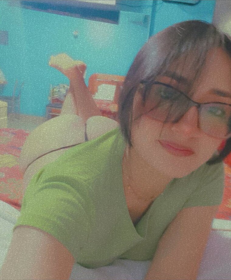 Alexis 🦋 cover image