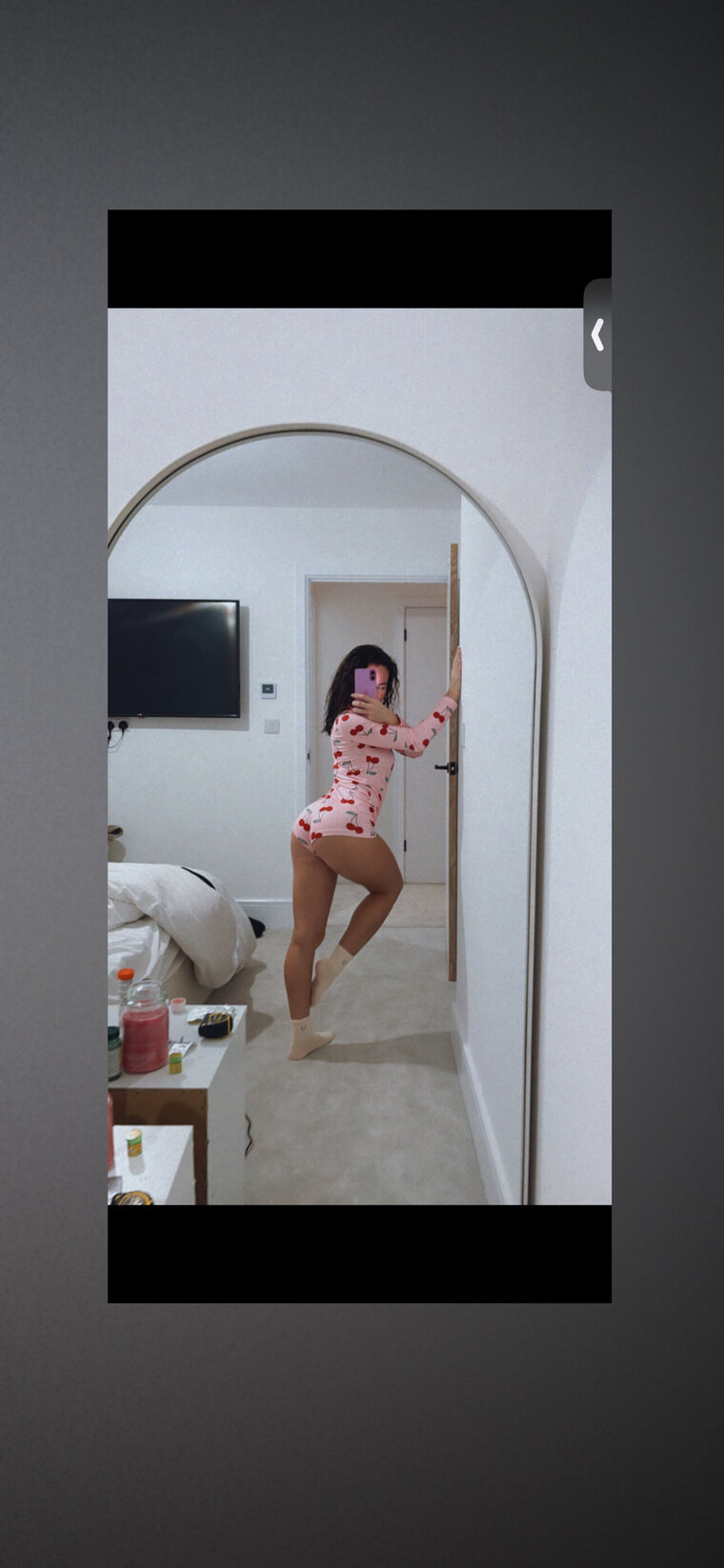 Alexis (VIP) cover image