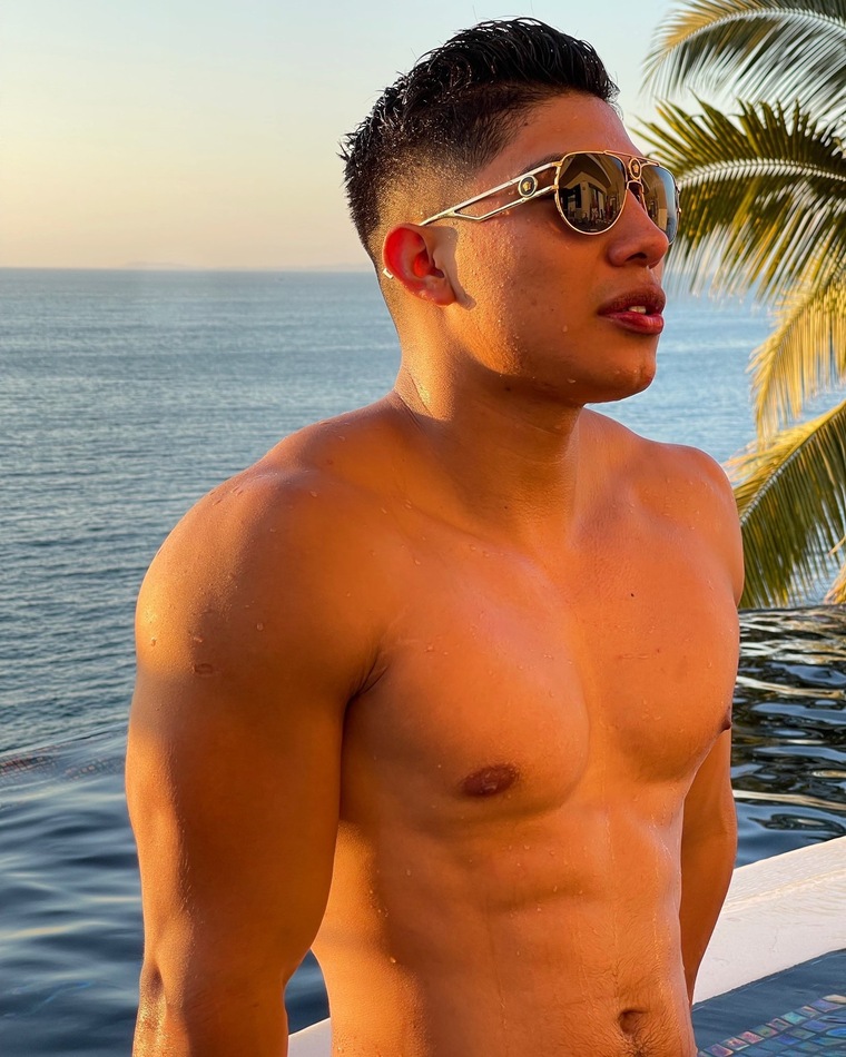 Alexis Uriel Arreola cover image