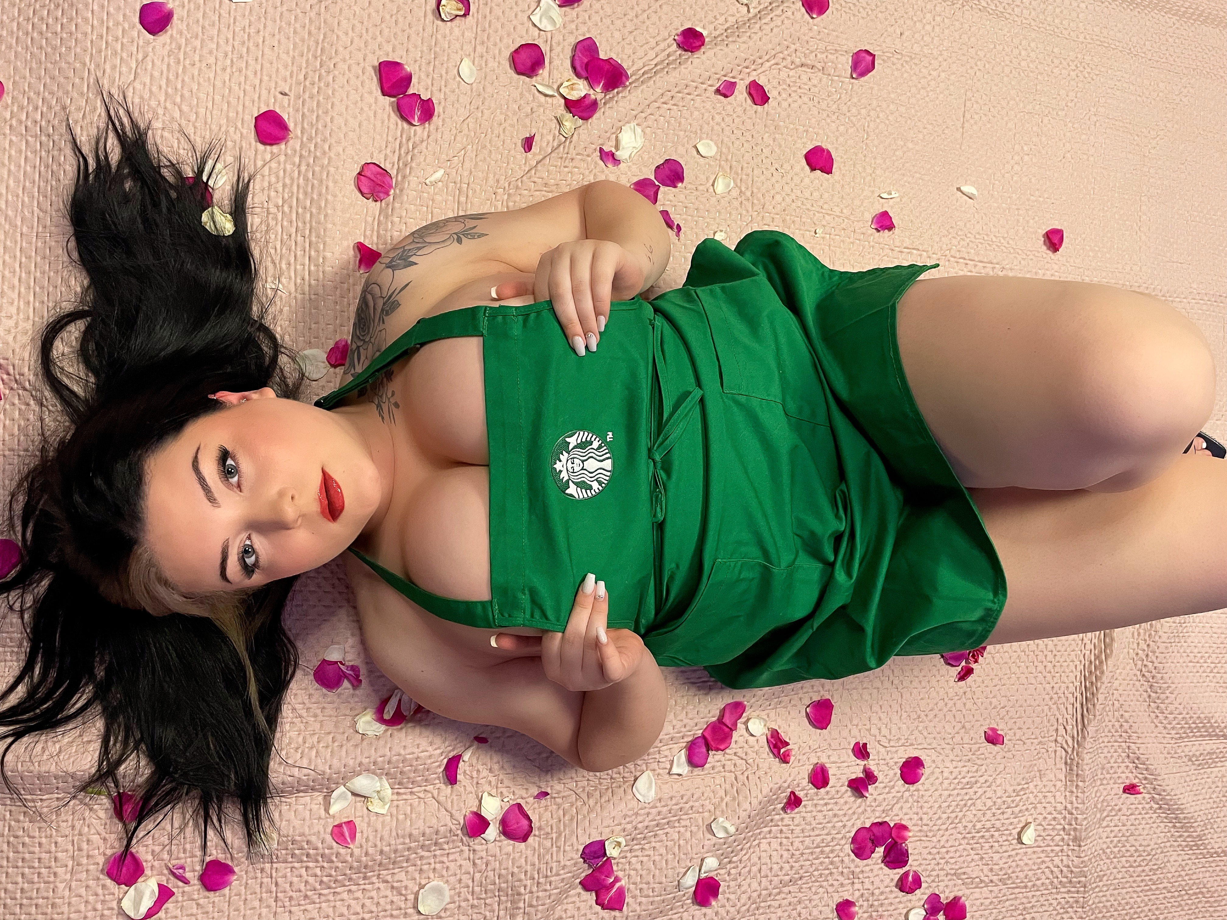 Alice Miller ☕️ banner image