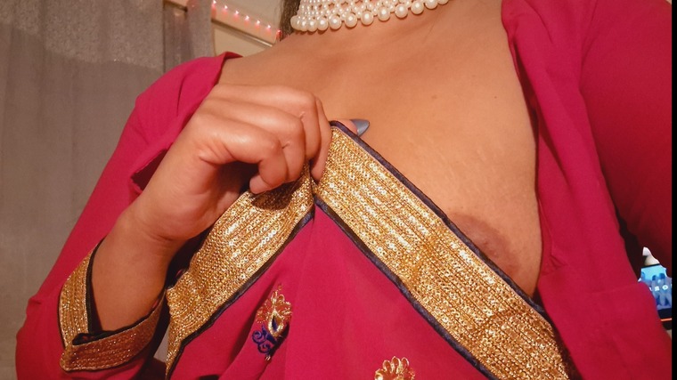 AlishaYourIndianMilf🇮🇳 cover image