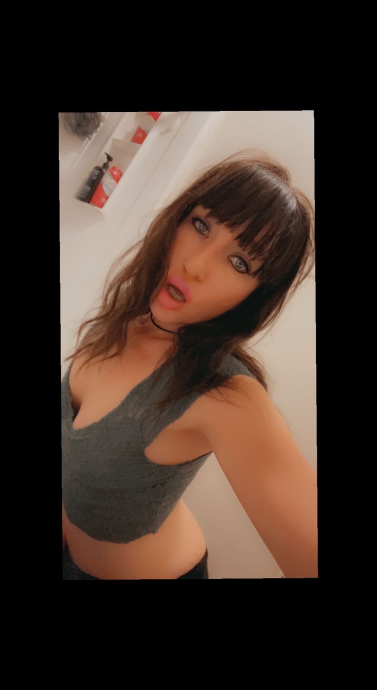 Alli Baker banner image