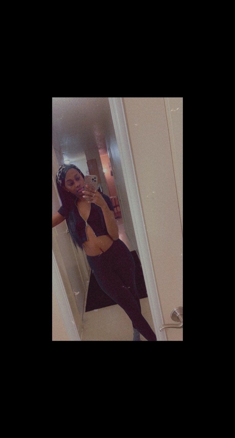 Ashley Nicole banner image