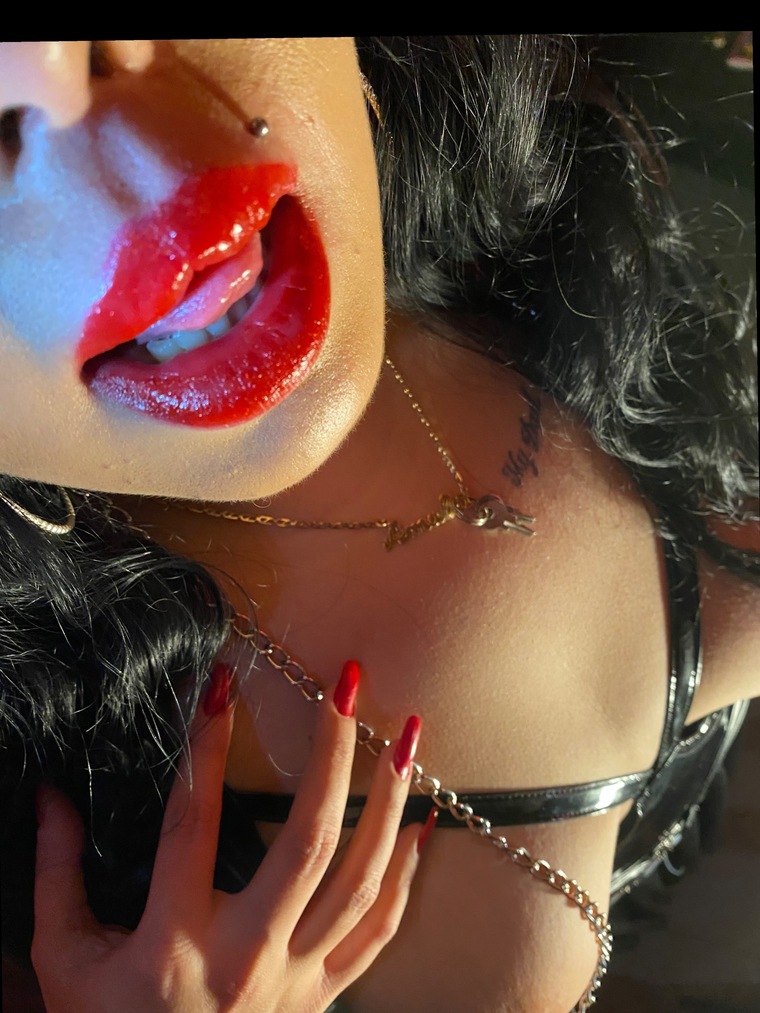 Amaliaaaaaa1999 cover image