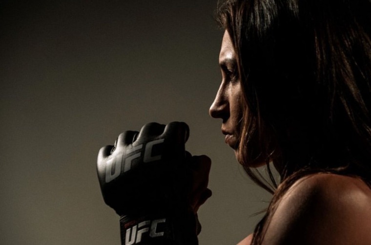 Amanda Ribas cover image