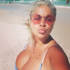 Amanda Esteves avatar