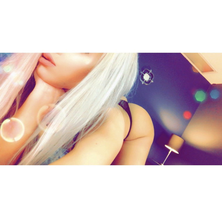 Amber Hearts banner image