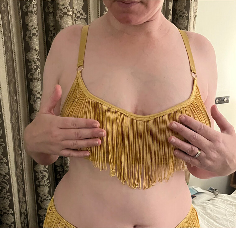 Amber’sDressingRoomVIP cover image