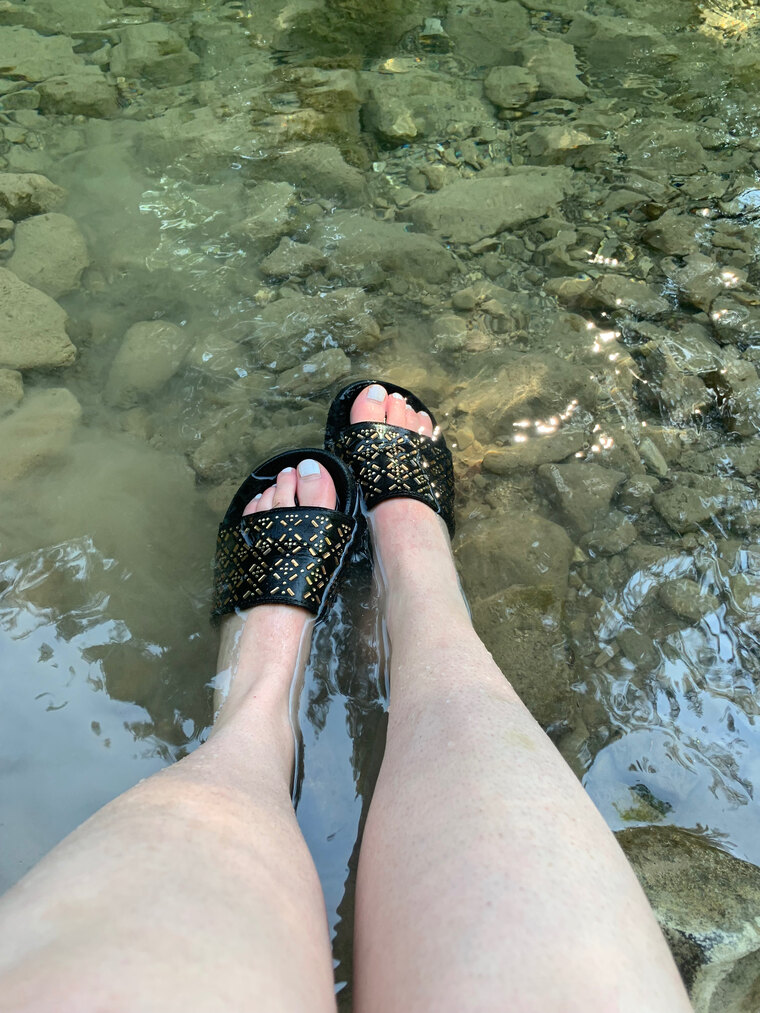 Ambre.feet cover image