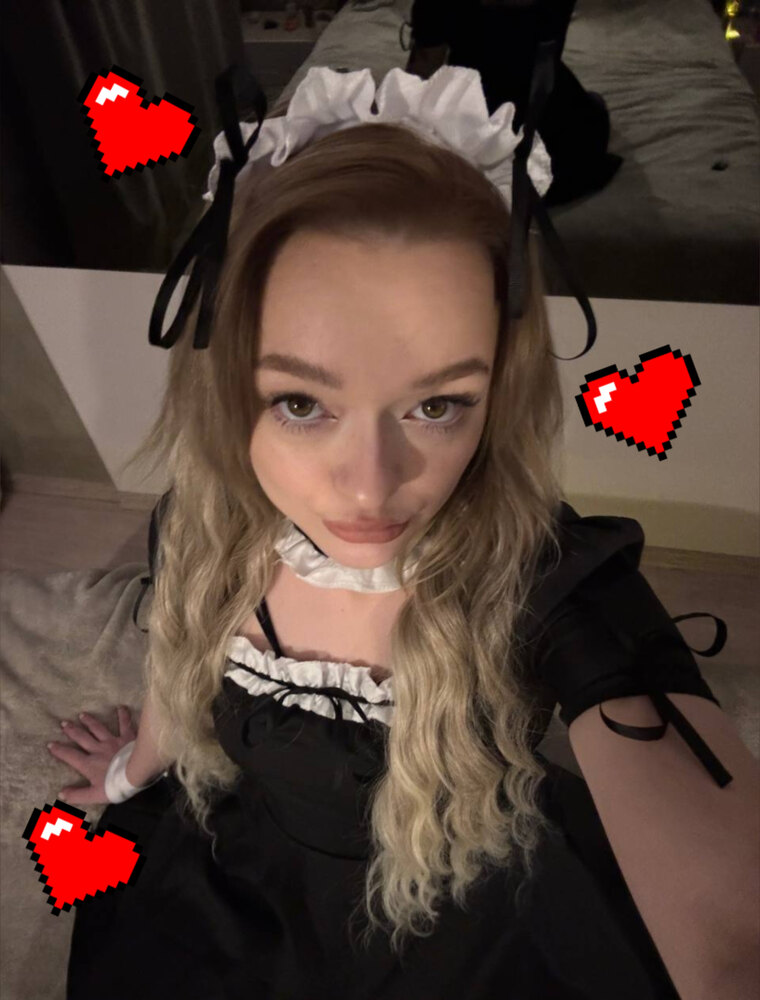 Amelie🖤 cover image