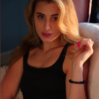 Amely Rose avatar