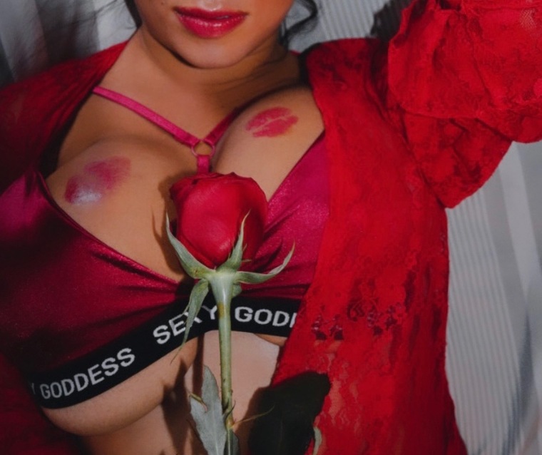 Montse Happii cover image