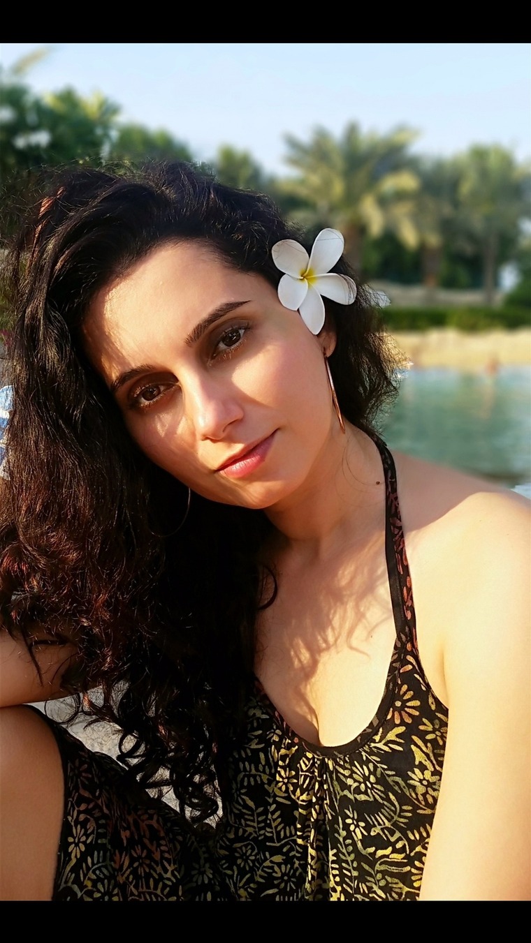 Amyna banner image