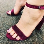 Amyrosefeet avatar