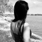 Aninha 🦋 avatar