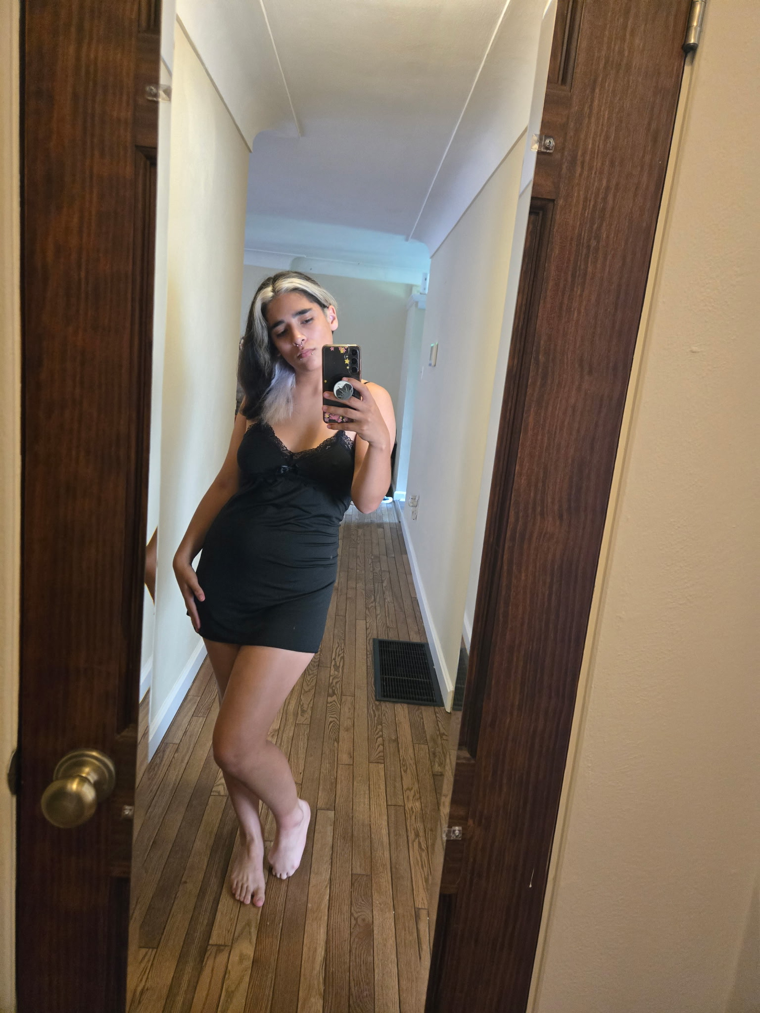 Ana Ray avatar