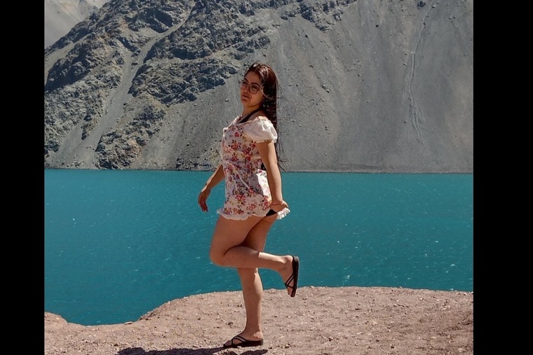 Andrea Moreno cover image
