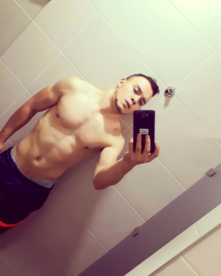 Andres.ga.ro cover image